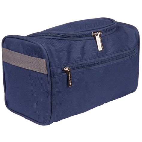 toiletries bag for travel|More.